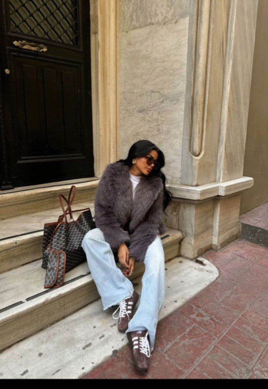 Grey Faux fur jacket - oneinmelon
