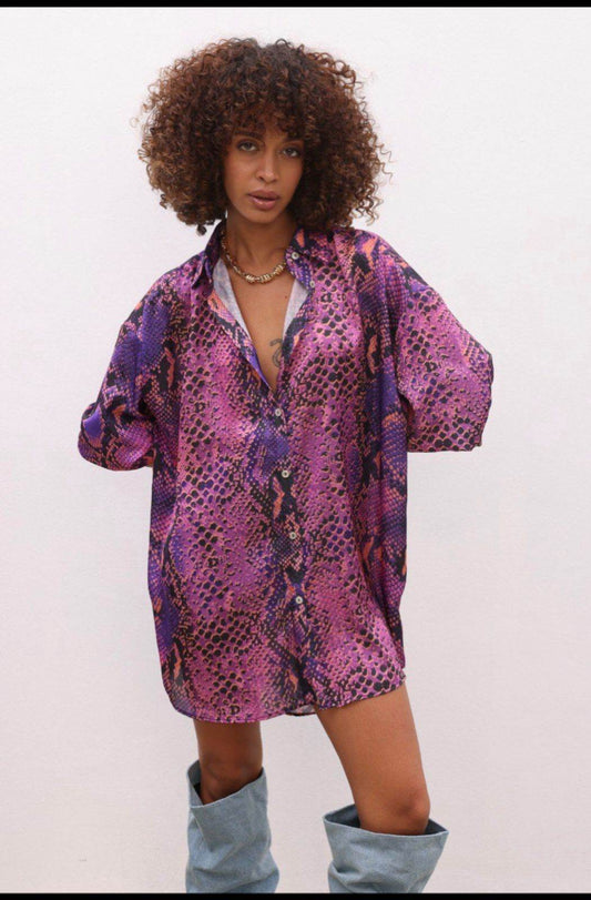satin oversized shirt - oneinmelon